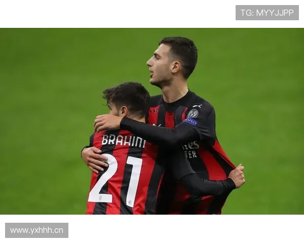 吉鲁与伊布锋线角色分化及转化率倾向对比趋势