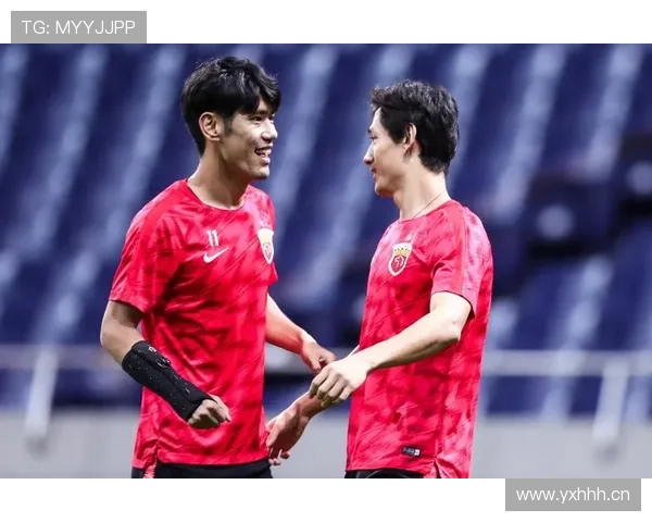 王燊超场下生活简直反差大戏，谁想到他爱收藏古董还戒糖呢？